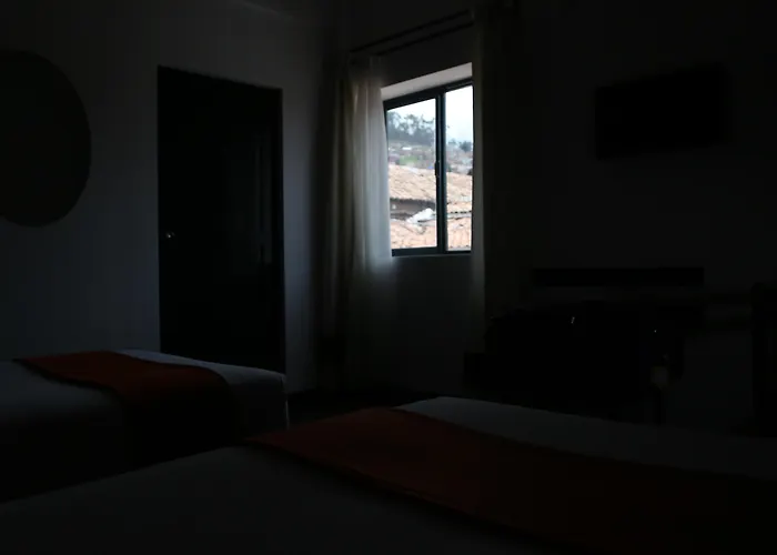 Hotel Raymi