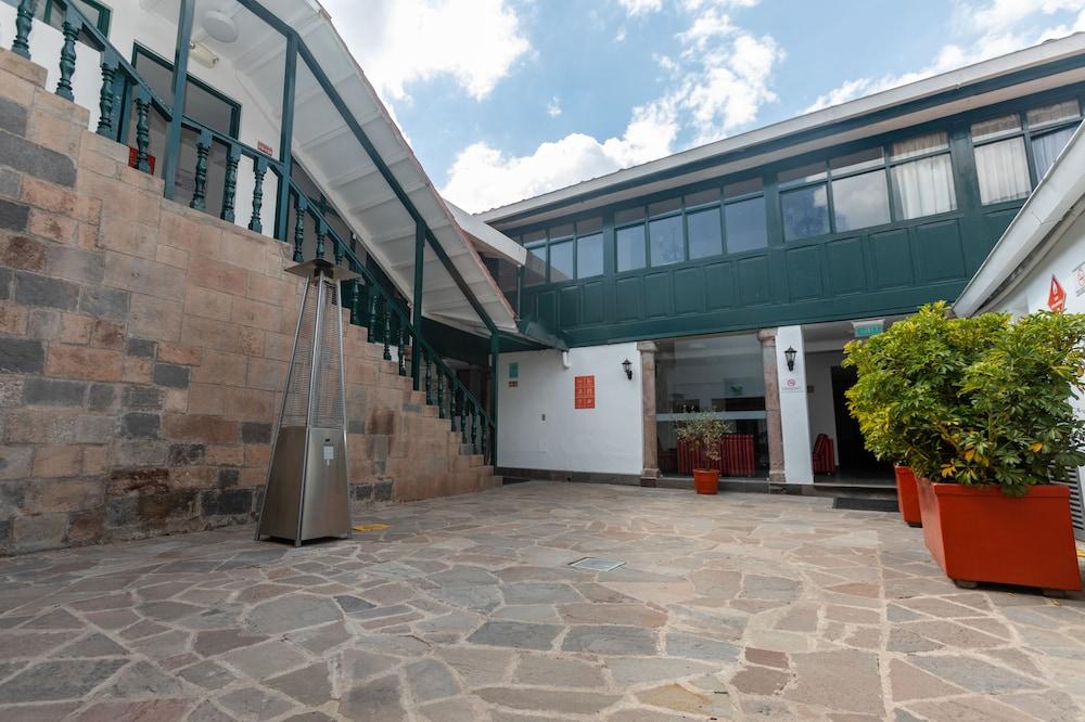 Hotel Raymi Cusco